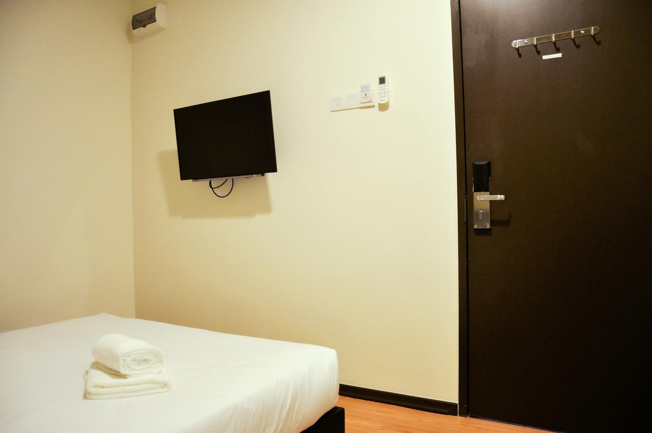 Gem Hotel Nusajaya  Exterior foto